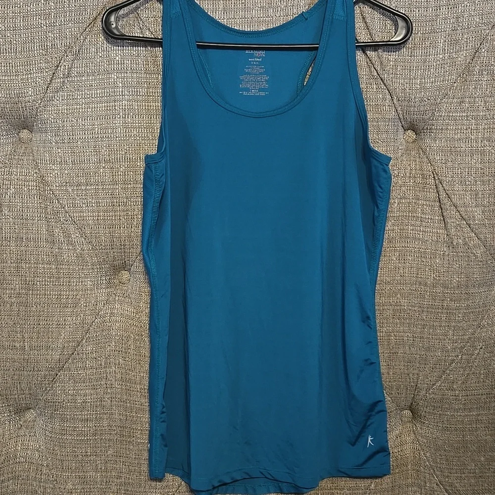 Women's Medium Danskin Dri-More Athletic Tank Tops - Picture 2 of 11